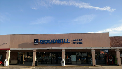 Thrift Store «Goodwill Store Manchester», reviews and photos, 2161 Hillsboro Blvd #5, Manchester, TN 37355, USA