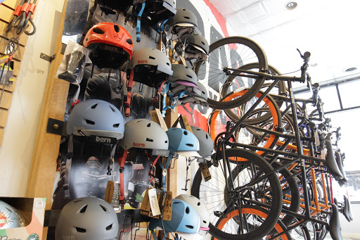 Bicycle Store «DASH Bicycle Shop», reviews and photos, 228 Broadway, Providence, RI 02903, USA