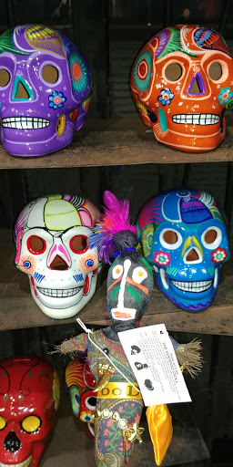 Italian Grocery Store «Central Grocery and Deli», reviews and photos, 923 Decatur St, New Orleans, LA 70116, USA