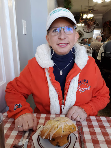 Coffee Shop «Carriage House Coffee Shop», reviews and photos, 34 N Main St, Jasper, GA 30143, USA