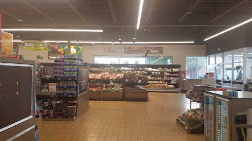 Supermarket «ALDI», reviews and photos, 21329 Center Ridge Rd, Rocky River, OH 44116, USA