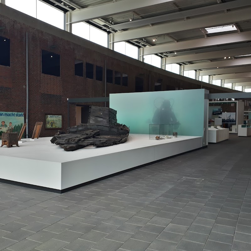 Windstärke 10 - Wrack- und Fischereimuseum Cuxhaven