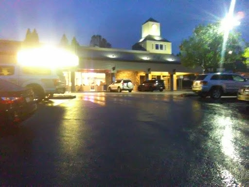 Thrift Store «Bread & Roses Thrift and More», reviews and photos