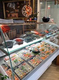 Atmosphère du Restaurant asiatique Ayalguu Sushi Kimchi Reignier-Esery - n°2