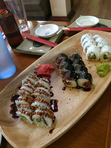 Sushi Restaurant «Thai Sushi America», reviews and photos, 925 N Bay St, Eustis, FL 32726, USA