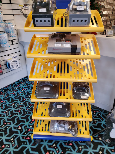 Video Game Store «Mind Games Etc», reviews and photos, 50768 Schoenherr Rd, Shelby Charter Township, MI 48315, USA