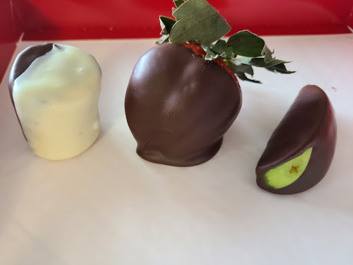 Gift Shop «Edible Arrangements», reviews and photos, 3059 Graham Rd, Stow, OH 44224, USA