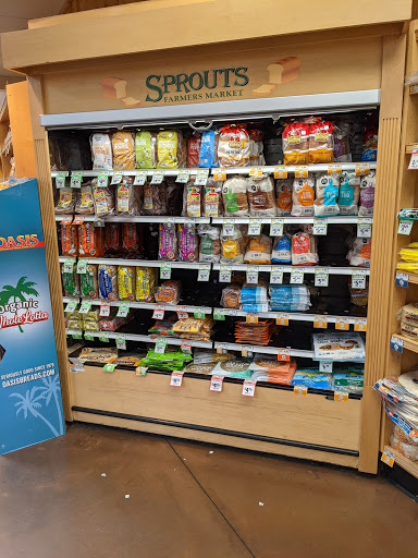 Health Food Store «Sprouts Farmers Market», reviews and photos, 24285 Magic Mountain Pkwy, Valencia, CA 91355, USA