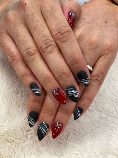 Nail Salon «Z Nail Salon», reviews and photos, 702 W Eads Pkwy, Lawrenceburg, IN 47025, USA