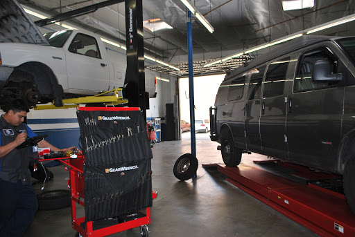 Auto Repair Shop «Blu Automotive», reviews and photos, 731 Pacific Coast Hwy, Harbor City, CA 90710, USA