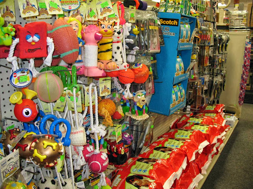 Pet Supply Store «Pet Supply Outlet», reviews and photos, 258 Blanchard Rd, Belmont, MA 02478, USA