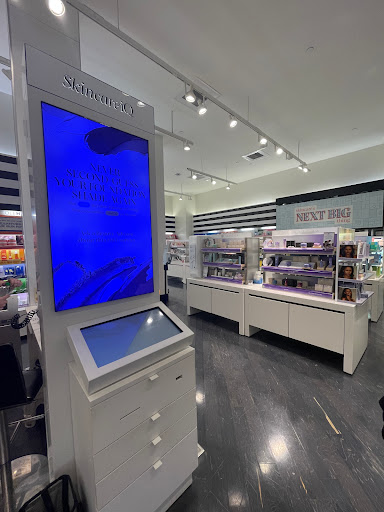 Cosmetics Store «SEPHORA», reviews and photos, 616 Southcenter Mall, Tukwila, WA 98188, USA
