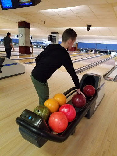 Bowling Alley «Pin Street Bowling», reviews and photos, 154 NY-94, Warwick, NY 10990, USA