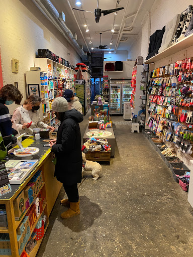 Pet Supply Store «PS9 Pets», reviews and photos, 169 N 9th St, Brooklyn, NY 11211, USA