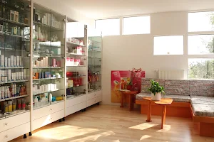 Kozmetični salon Fanči image