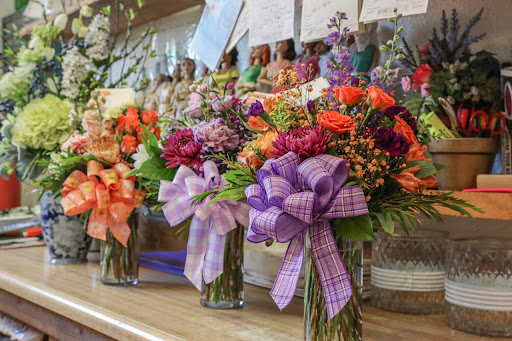 Florist «Woodbridge Florist», reviews and photos, 18964 N Lower Sacramento Rd, Woodbridge, CA 95258, USA