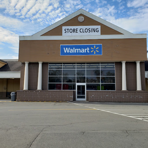 Discount Store «Walmart», reviews and photos, 900 Boston Post Rd, Guilford, CT 06437, USA