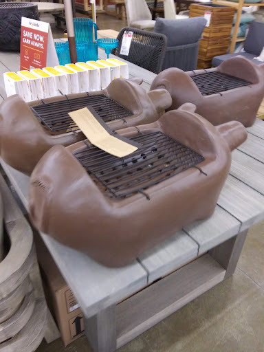 Furniture Store «Cost Plus World Market», reviews and photos, 1725 Maple Ave, Evanston, IL 60201, USA