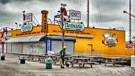Nathan’s Famous Find Fast food restaurant in Houston Near Location