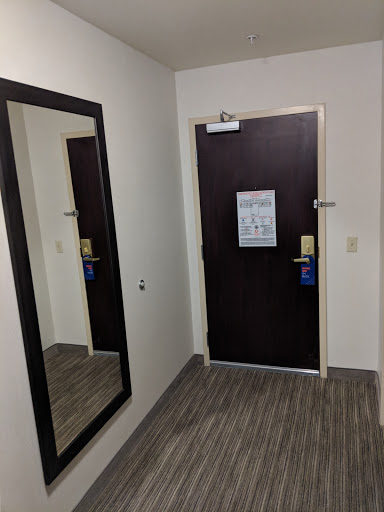 Holiday Inn Express & Suites Napa Valley-American Canyon, an IHG Hotel image