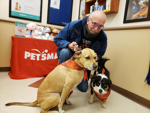 Pet Supply Store «PetSmart», reviews and photos, 2818 S Louise Ave, Sioux Falls, SD 57106, USA