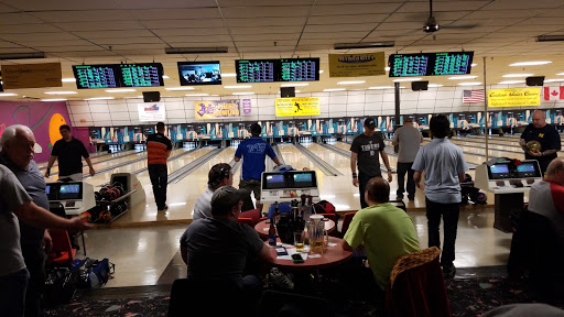 Bowling Alley «Sterling Lanes», reviews and photos, 33200 Schoenherr Rd, Sterling Heights, MI 48312, USA