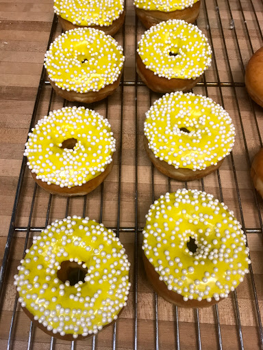 Donut Shop «Dulcet Gourmet Donut», reviews and photos, 23717 Vanowen St, Canoga Park, CA 91307, USA