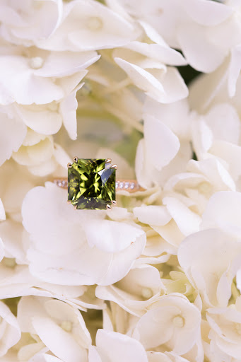 Jewelry Store «Hunt Country Jewelers», reviews and photos, 105 E Main St, Purcellville, VA 20132, USA