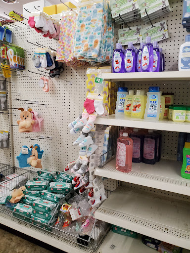 Dollar Store «Dollar Tree», reviews and photos, 217 Glen St, Glen Cove, NY 11542, USA