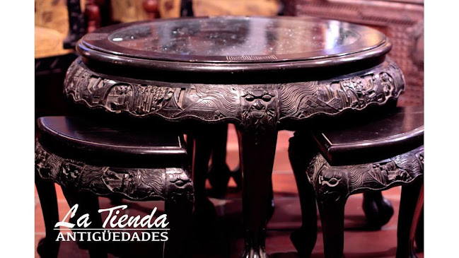 Opiniones de Antigüedades "La Tienda" en Quito - Tienda