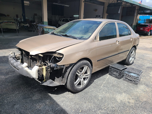 Auto Body Shop «Marbella Paint & Body Shop», reviews and photos, 4848 E 10th Ct, Hialeah, FL 33013, USA
