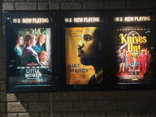 Movie Theater «Wehrenberg Theatres Bloomington Galaxy 14 Cine + IMAX», reviews and photos, 1111 Wylie Dr, Bloomington, IL 61705, USA