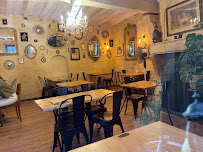 Atmosphère du Restaurant Comptoir des arts à Saint-Émilion - n°5