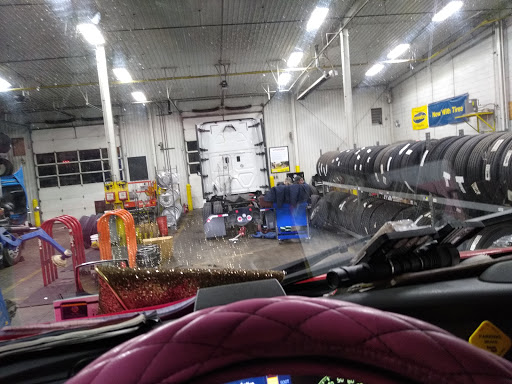 Tire Shop «Speedco Truck Lube and Tires», reviews and photos, 1111 Bucksnort Rd, Jackson, GA 30233, USA
