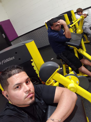 Gym «Planet Fitness», reviews and photos, 116 Kroemer Ave, Riverhead, NY 11901, USA