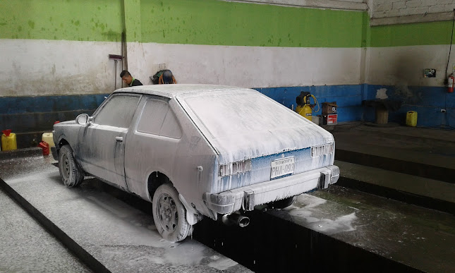 Max Wash Car