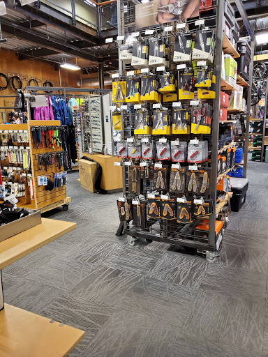 Camping Store «REI», reviews and photos, 3000 184th St SW #952, Lynnwood, WA 98037, USA