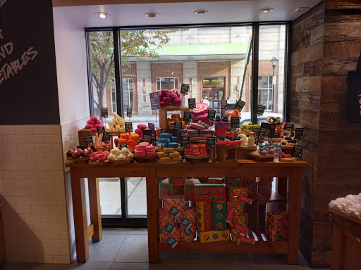 Cosmetics Store «Lush», reviews and photos, 1001 Aliceanna St, Baltimore, MD 21202, USA