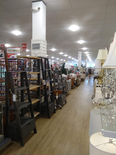 Home Goods Store «HomeGoods», reviews and photos, 7937 113th St, Seminole, FL 33772, USA