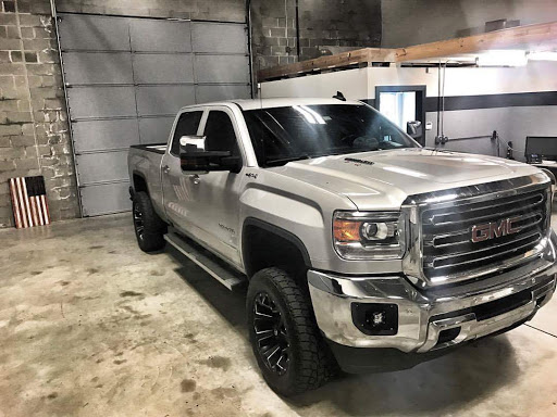 Tire Shop «Patton Tire», reviews and photos, 1370 N Scenic Hwy, Lake Wales, FL 33853, USA