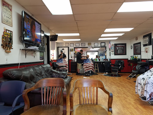 Barber Shop «The Gentlemens Club Barbershop», reviews and photos, 1320 Jefferson Davis Hwy Suite #20, Fredericksburg, VA 22401, USA