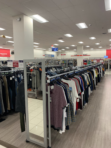 Clothing Store «Burlington Coat Factory», reviews and photos, 275 Main St #4, White Plains, NY 10601, USA