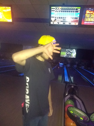 Bowling Alley «AMF Cranston Lanes», reviews and photos, 1450 Elmwood Ave, Cranston, RI 02910, USA