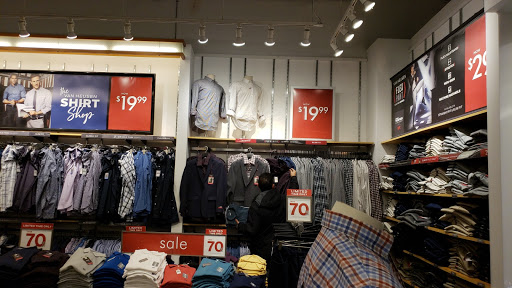 Clothing Store «Van Heusen», reviews and photos, 1 Outlet Blvd, Wrentham, MA 02093, USA