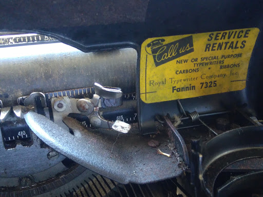 Grocery Store «Mariposa Groceries», reviews and photos, 1438 W Mariposa Dr, San Antonio, TX 78201, USA