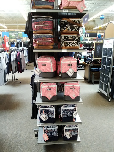 Sporting Goods Store «Academy Sports + Outdoors», reviews and photos, 145 Moss Grove Blvd, Knoxville, TN 37922, USA