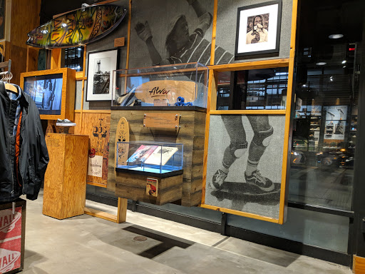 Shoe Store «Vans», reviews and photos, 400 Broadway, Santa Monica, CA 90401, USA