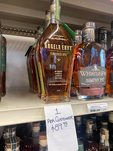 Liquor Store «Rose City Liquor Store», reviews and photos, 7253 NE Sandy Blvd, Portland, OR 97213, USA