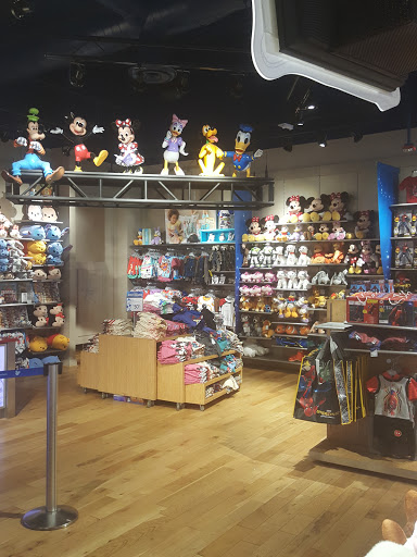 Toy Store «Disney Store», reviews and photos, 1770 W Main St, Riverhead, NY 11901, USA