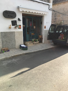 Can Xisples botiga Carrer de Sant Pere, 6, 07330 Consell, Balearic Islands, España